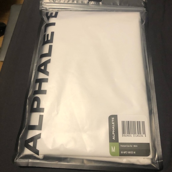 Alphalete Premium Crew Tee - Picture 2 of 2